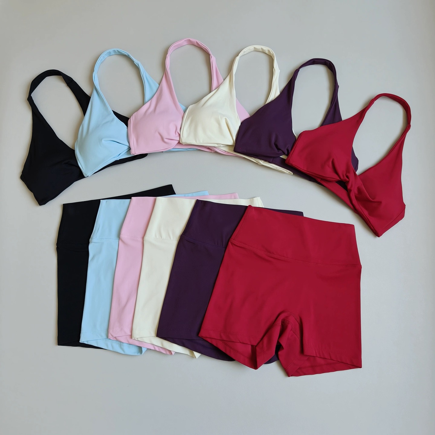 Yoga-Outfit für Damen, 2-teili – Sports Bra Racerback Bewertung und Preis